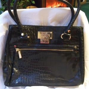 Beautiful black Anne Klein purse